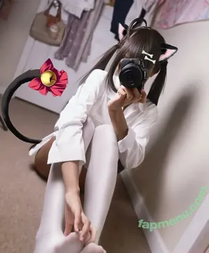 ShesnothingSpecial nude photo #0007