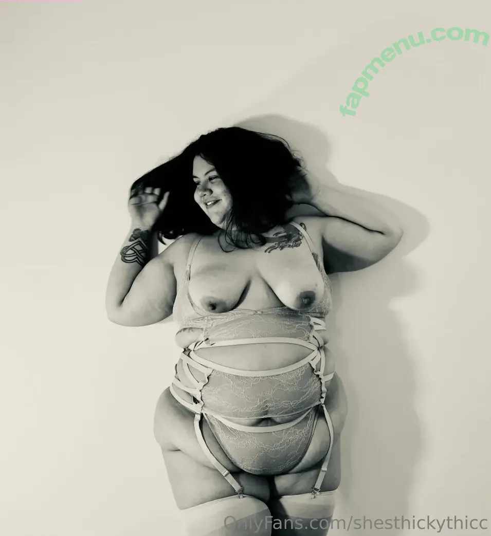 shesthickythicc nude photo #0019 (shesthickythicc)