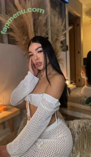 sheylaj / sheylaj_ / sheylakissme nude photo #0236