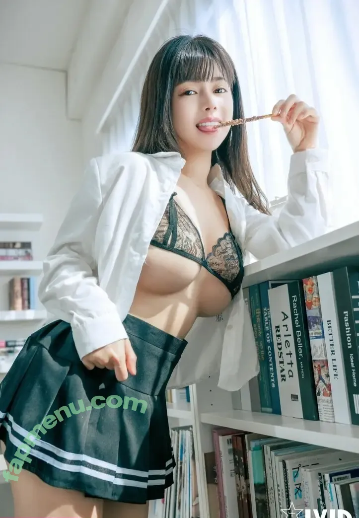 shff.tw nude photo #0008 (ijn123g / 小花姐接)