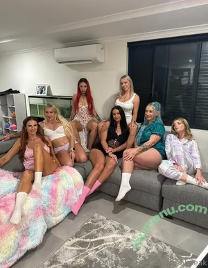  nude photo #0007