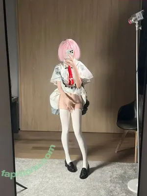 shibachipipa / fliosofem nude photo #0020