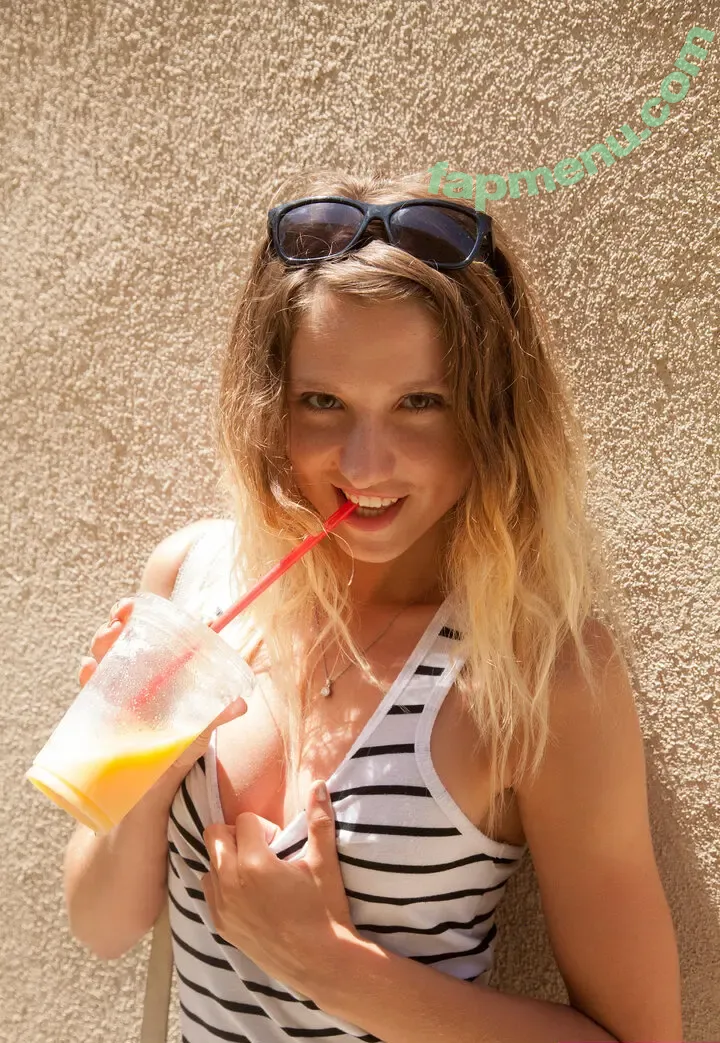 Shiloh Sharada nude photo #0058 (Shiloh Sharada)