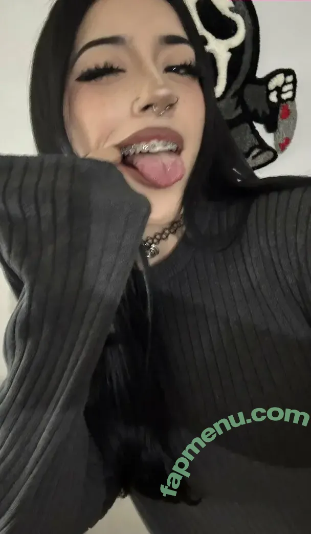 Shilynn Velez nude photo #0021 (deftmoon / shilynnvelez)