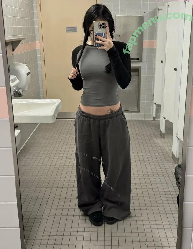 Shilynn Velez nude photo #0003 (deftmoon / shilynnvelez)