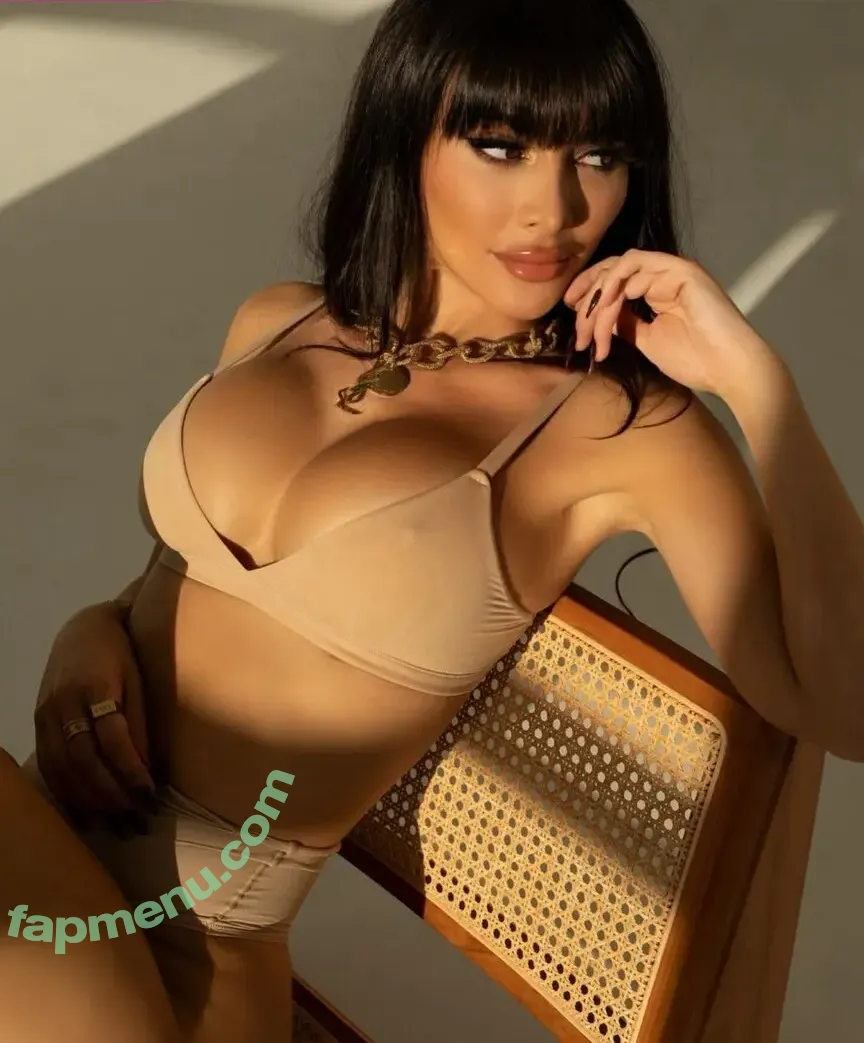Shima.mndi nude photo #0018 (Shima.mndi)