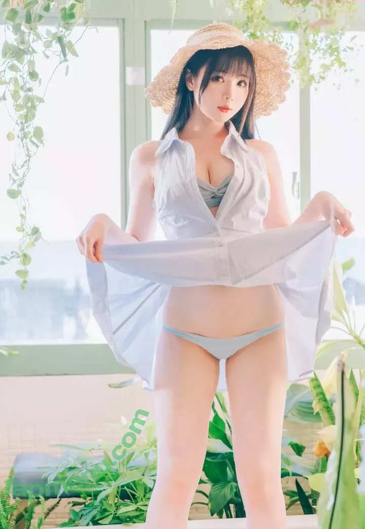 Shimo nude photo #0006 ( / shimotsuki18 / shimotsukiTW)