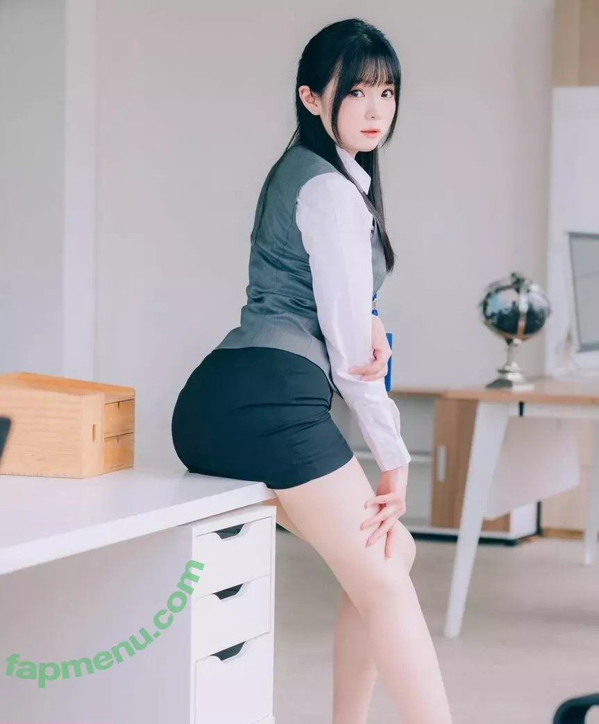 Shimo nude photo #0139 ( / shimotsuki18 / shimotsukiTW)