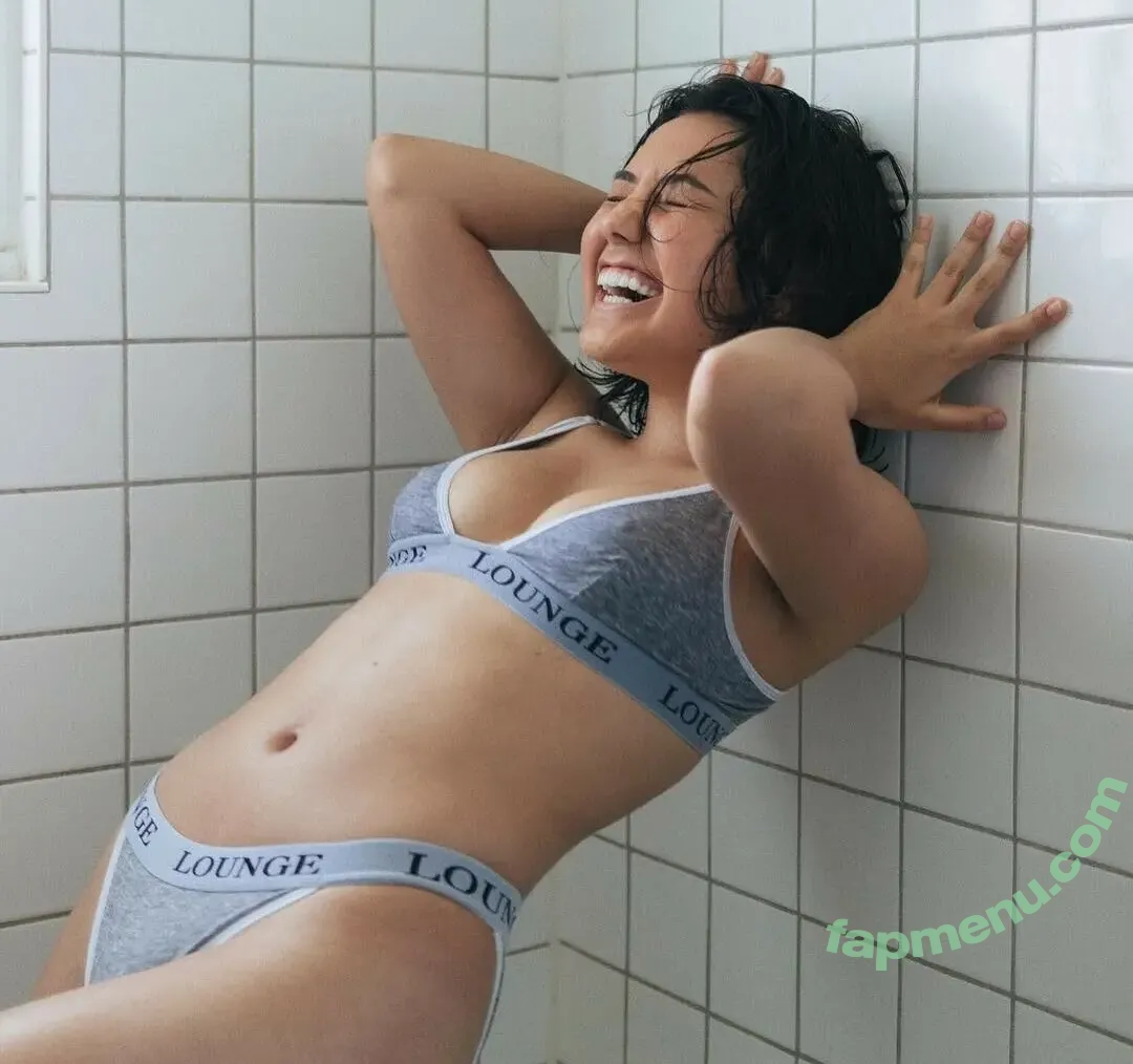 Shina Novalinga nude photo #0060 (Shina Nova / shinanova)