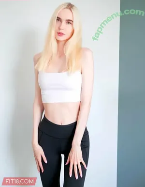  nude photo #0003