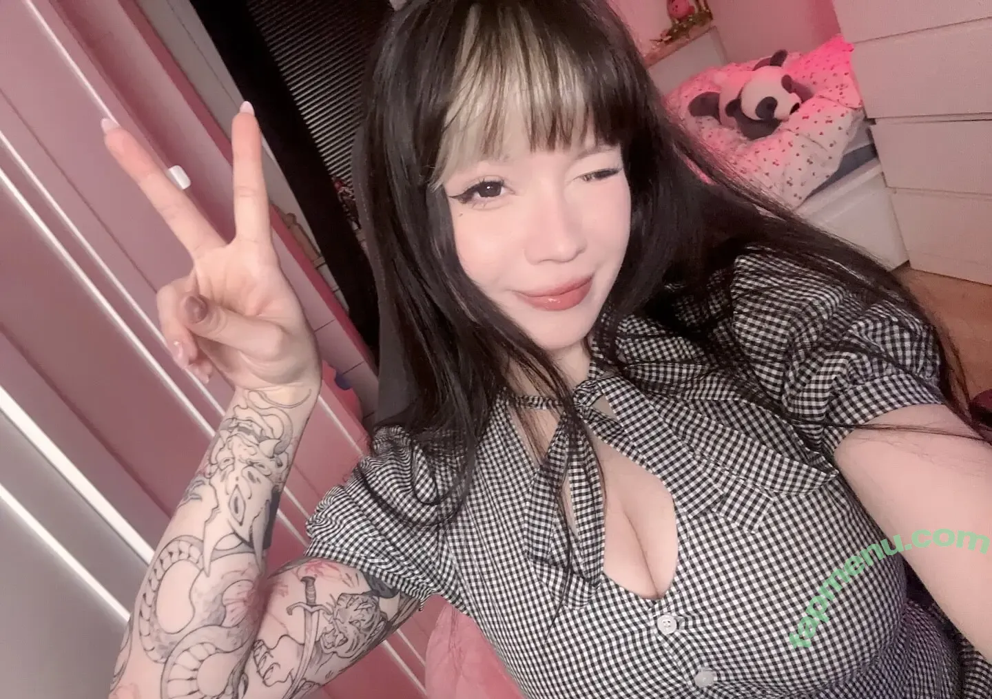 Shini Waifu nude photo #0126 (shini_waifu)