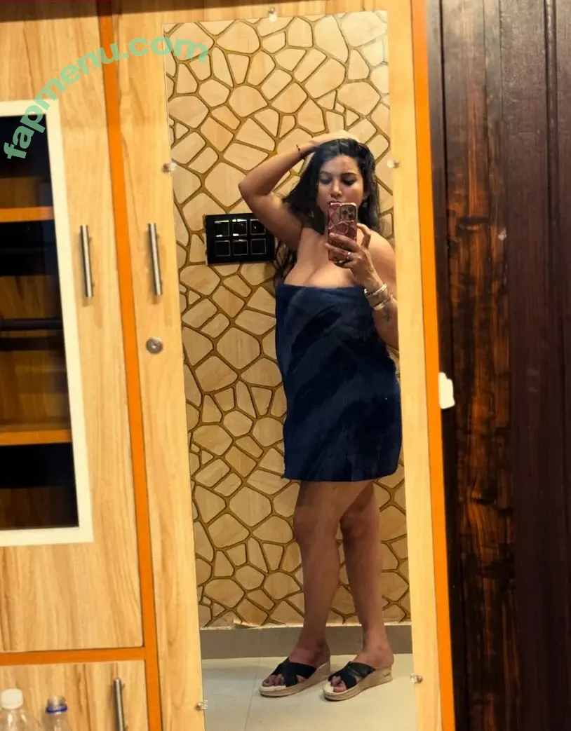 Shininggirlmaahi8297 nude photo #0006 (OFFICIALMAAHIIII8297)