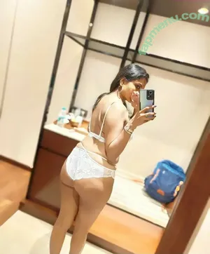 Shinu Syamalan / shinu_syamalan nude photo #0006