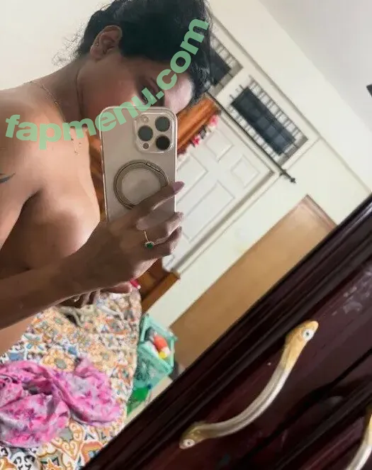 Shinu Syamalan nude photo #0030 (shinu_syamalan)