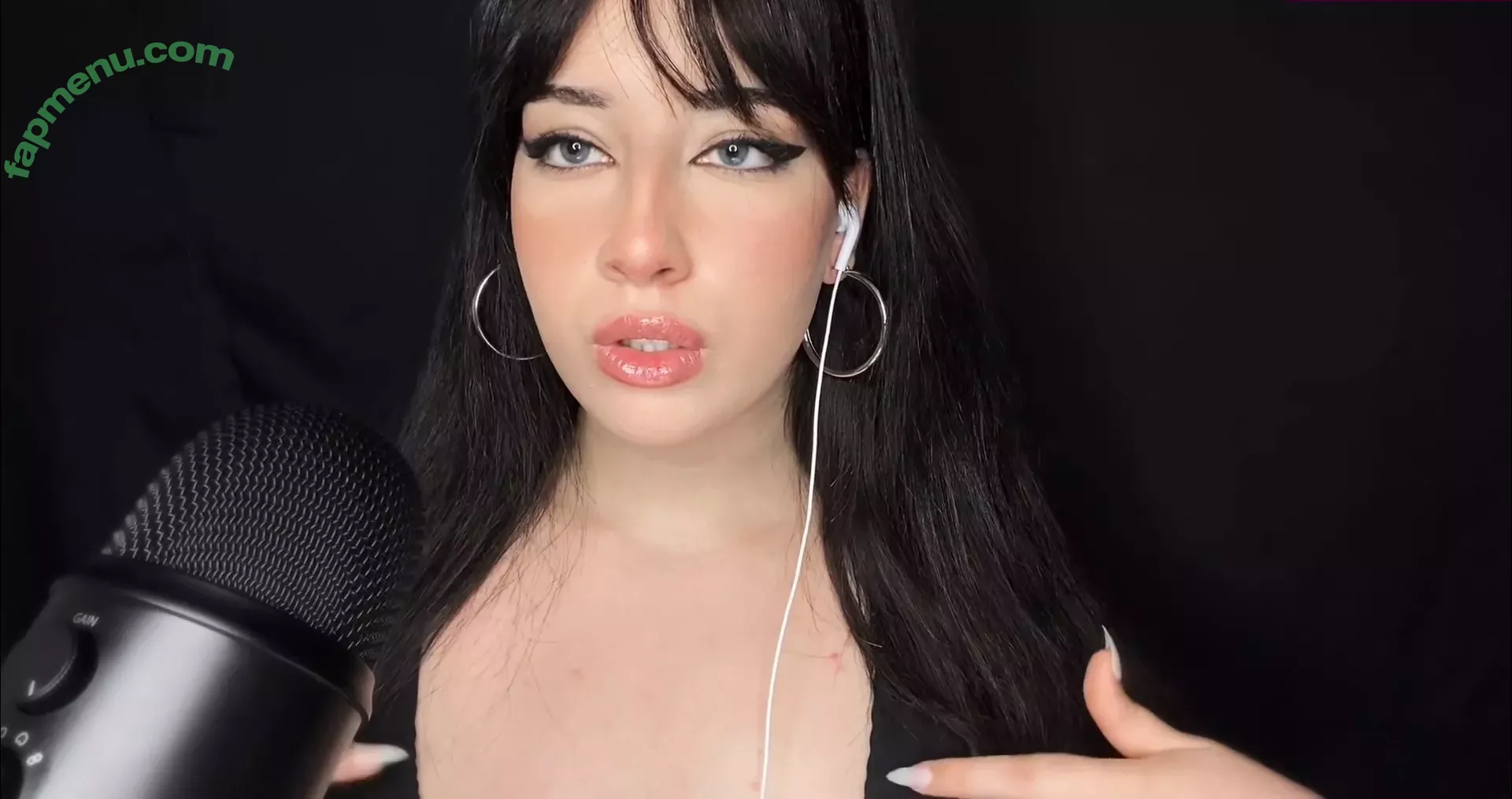 Shiny ASMR nude photo #0050 (Shinyasmr / theshiniestasmr)