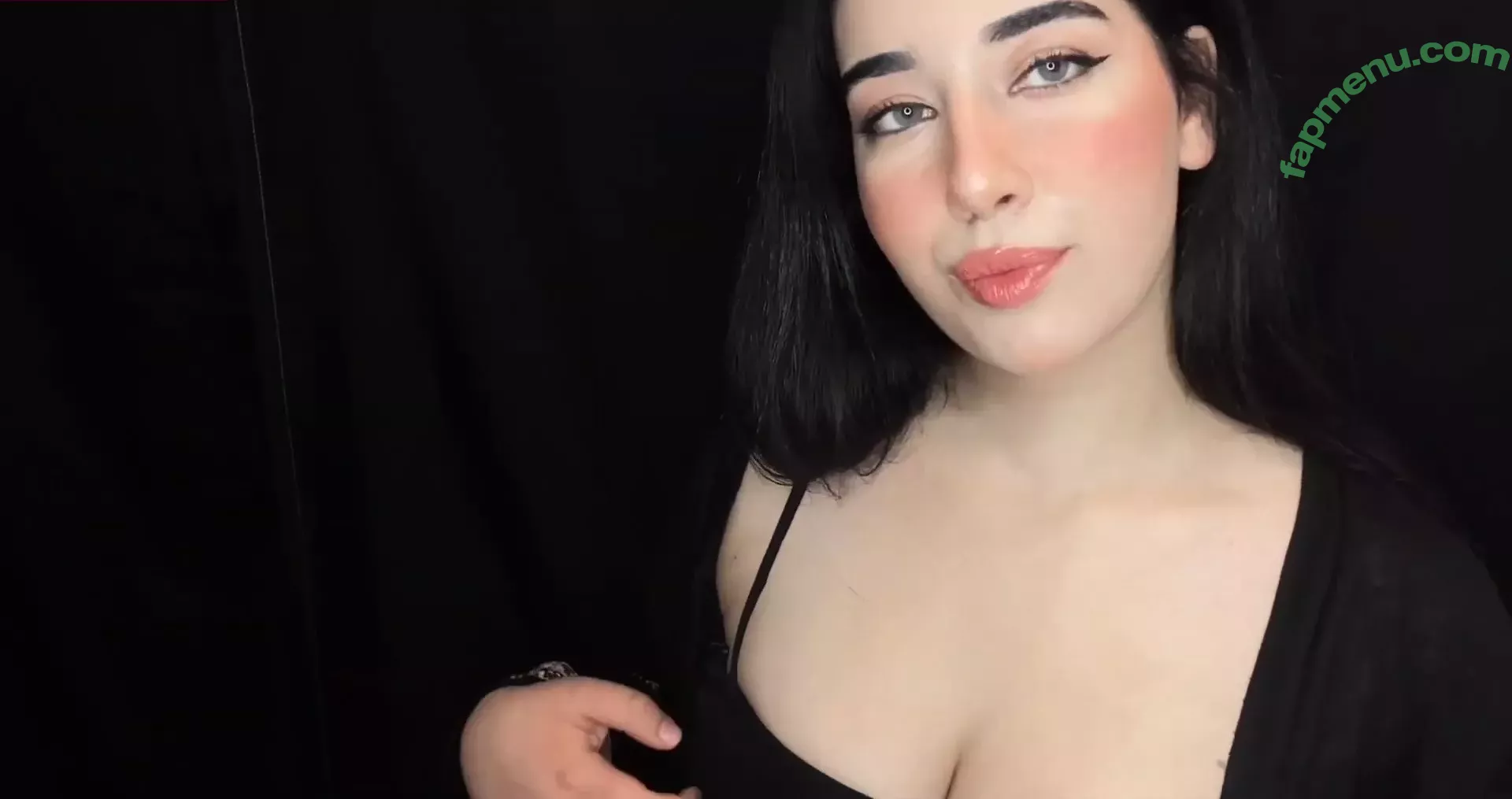 Shiny ASMR nude photo #0053 (Shinyasmr / theshiniestasmr)