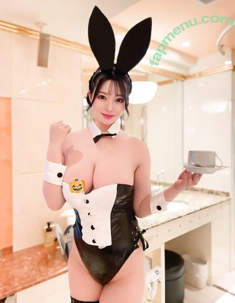 Shio Asami nude photo #0003 (Shio Asami)