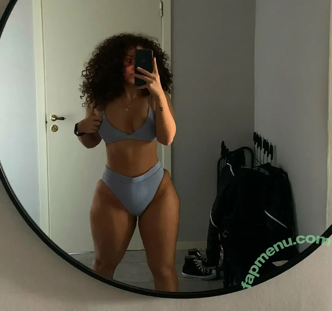 shiraqx nude photo #0005 (shiraqx)