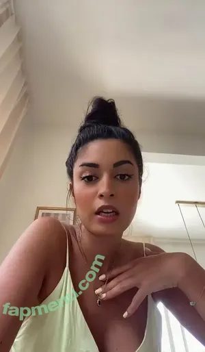 Shirin Azami / shirinazamii nude photo #0075