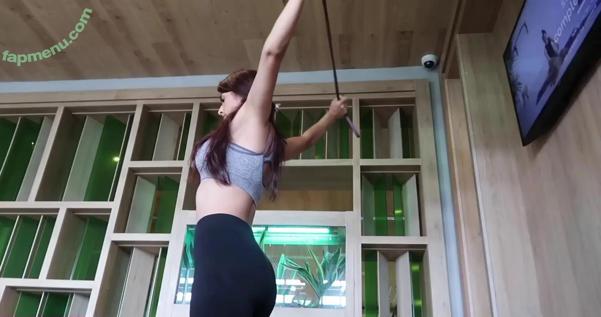 Shirin Azami nude photo #0901 (shirinazamii)