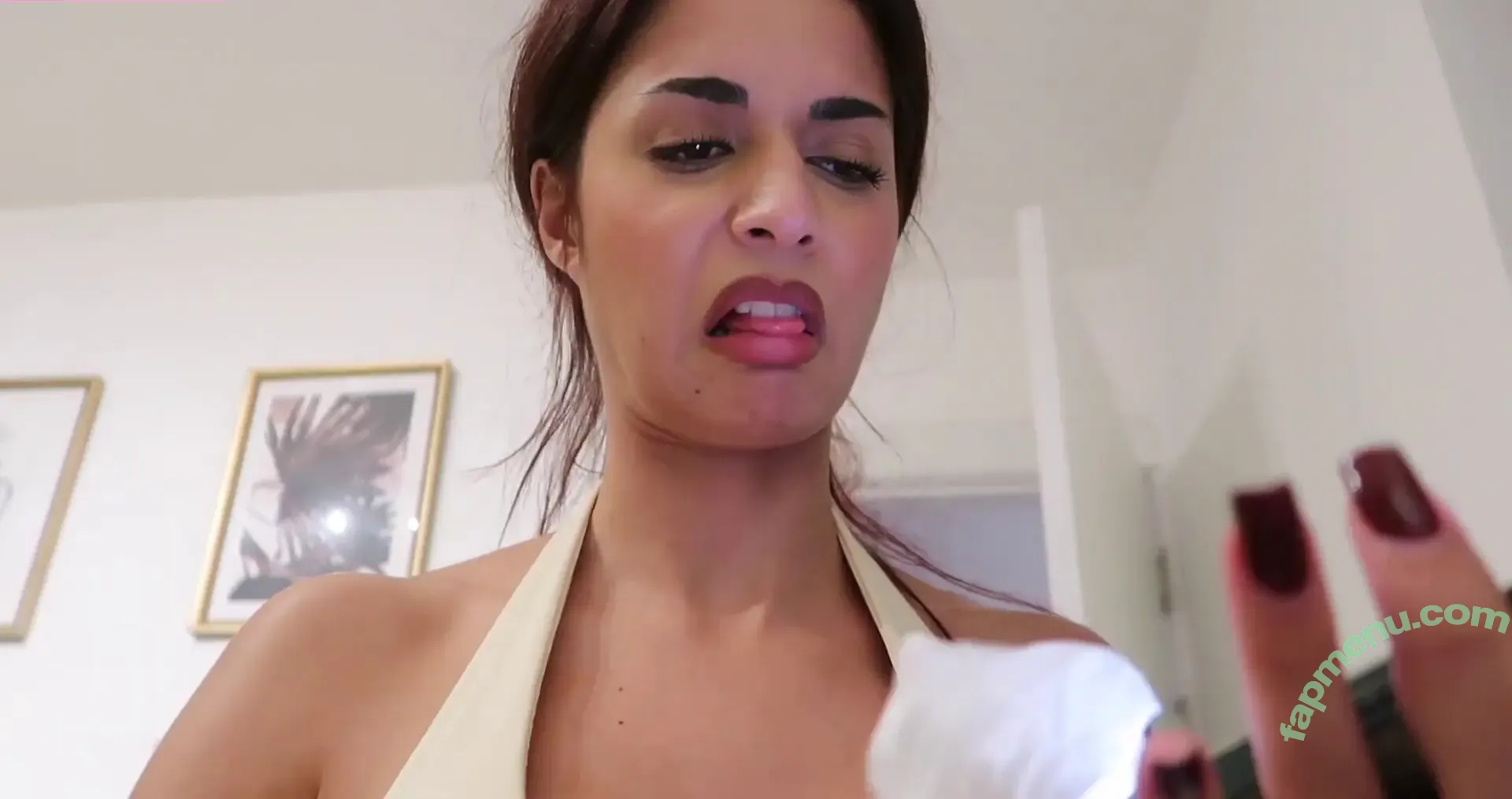 Shirin Azami nude photo #0911 (shirinazamii)