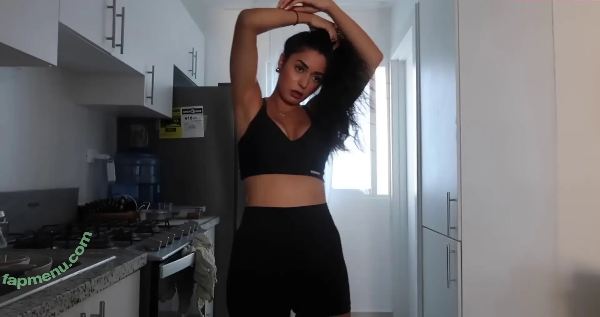 Shirin Azami nude photo #1504 (shirinazamii)