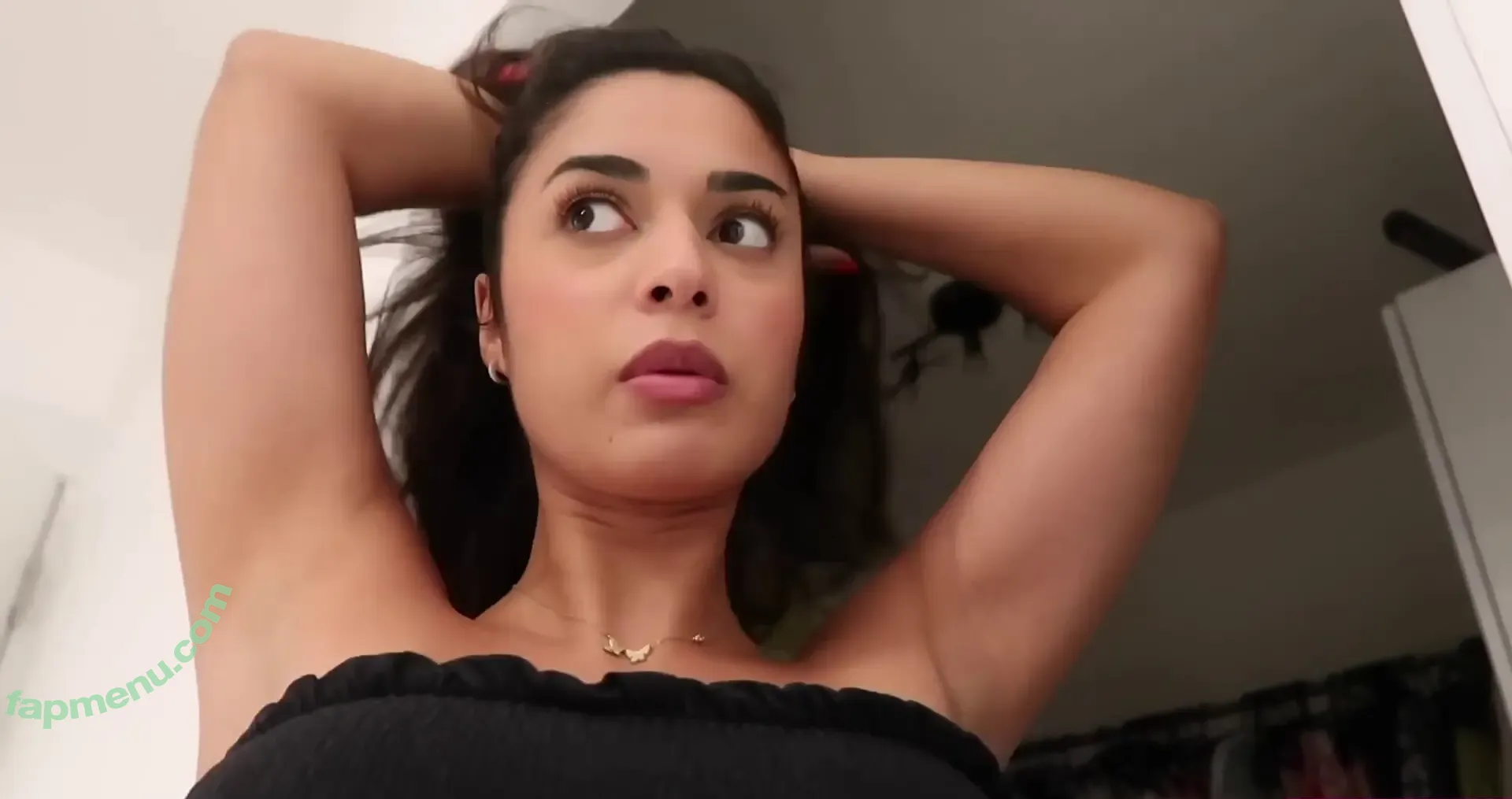 Shirin Azami nude photo #1578 (shirinazamii)