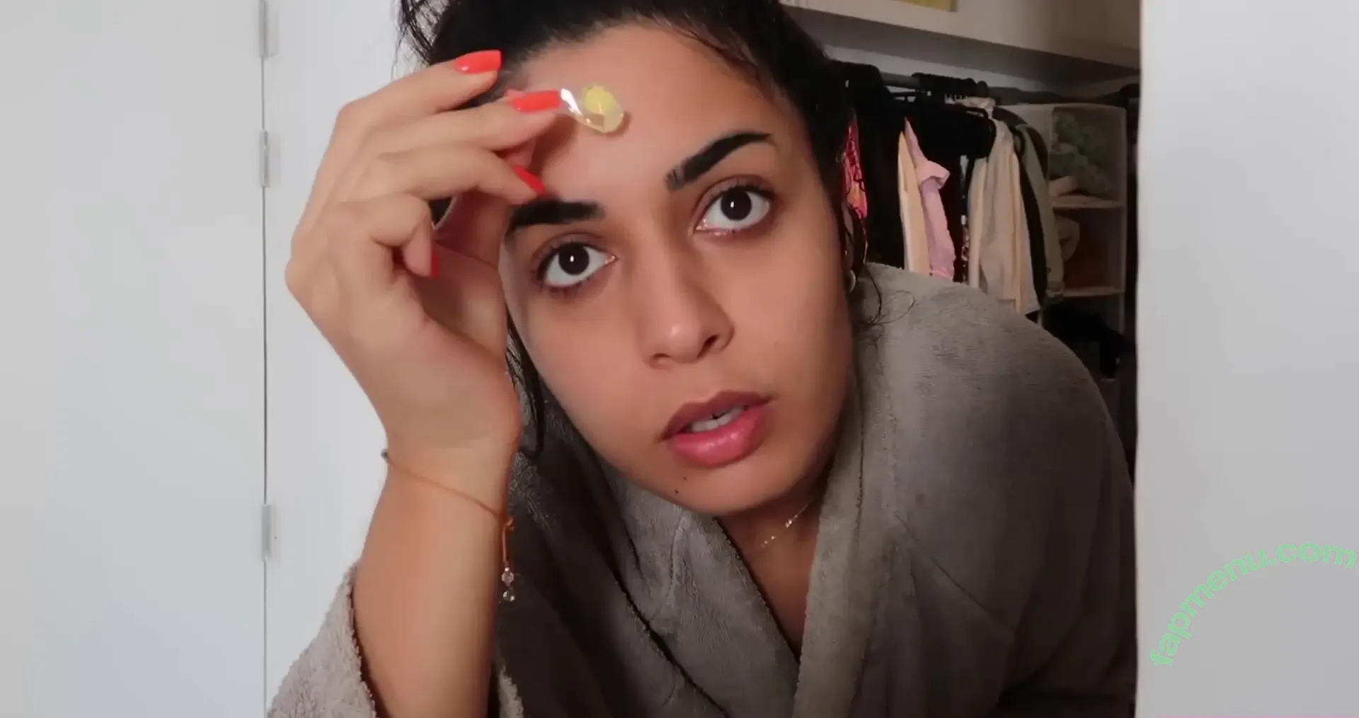 Shirin Azami nude photo #1589 (shirinazamii)