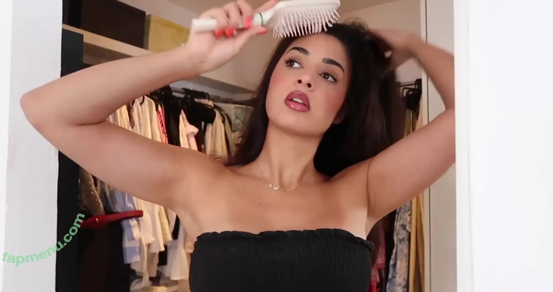 Shirin Azami nude photo #1599 (shirinazamii)