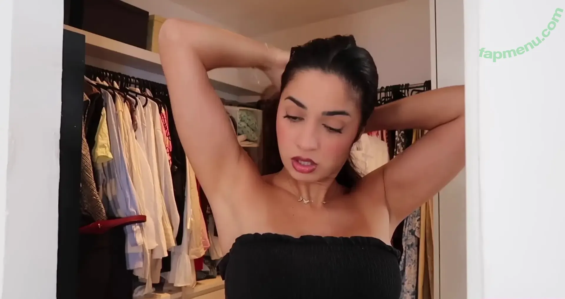 Shirin Azami nude photo #1603 (shirinazamii)