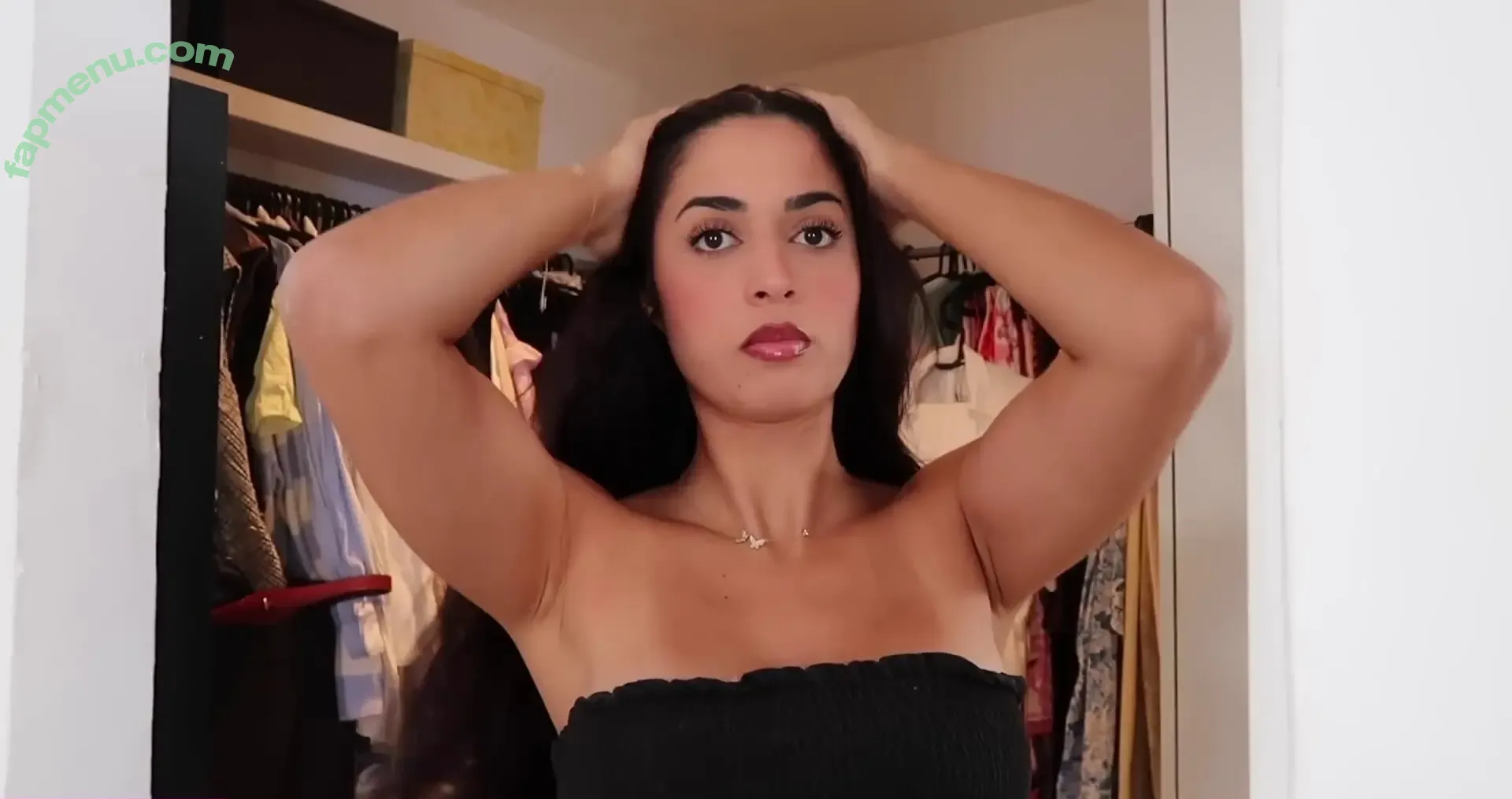 Shirin Azami nude photo #1604 (shirinazamii)