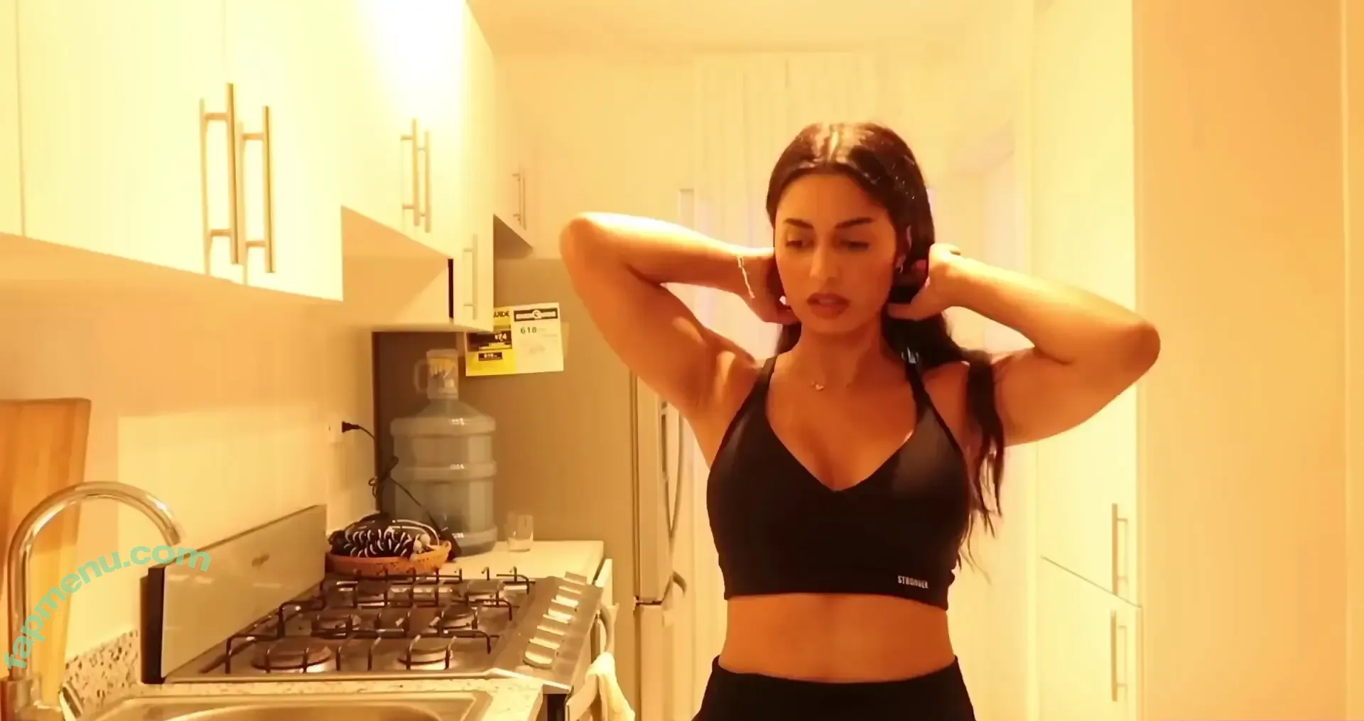 Shirin Azami nude photo #1617 (shirinazamii)