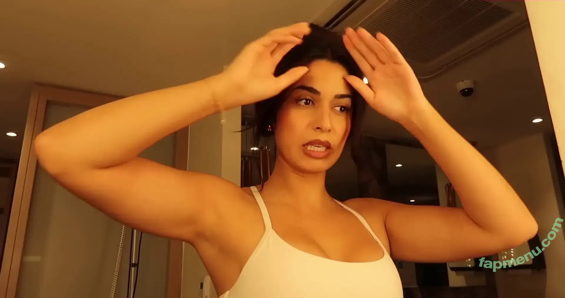 Shirin Azami nude photo #1651 (shirinazamii)