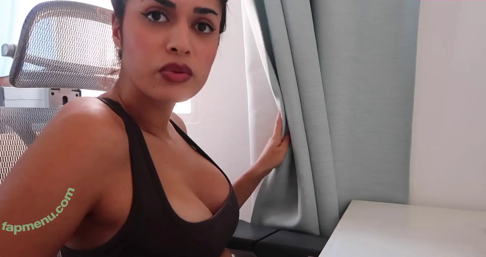 Shirin Azami nude photo #1669 (shirinazamii)