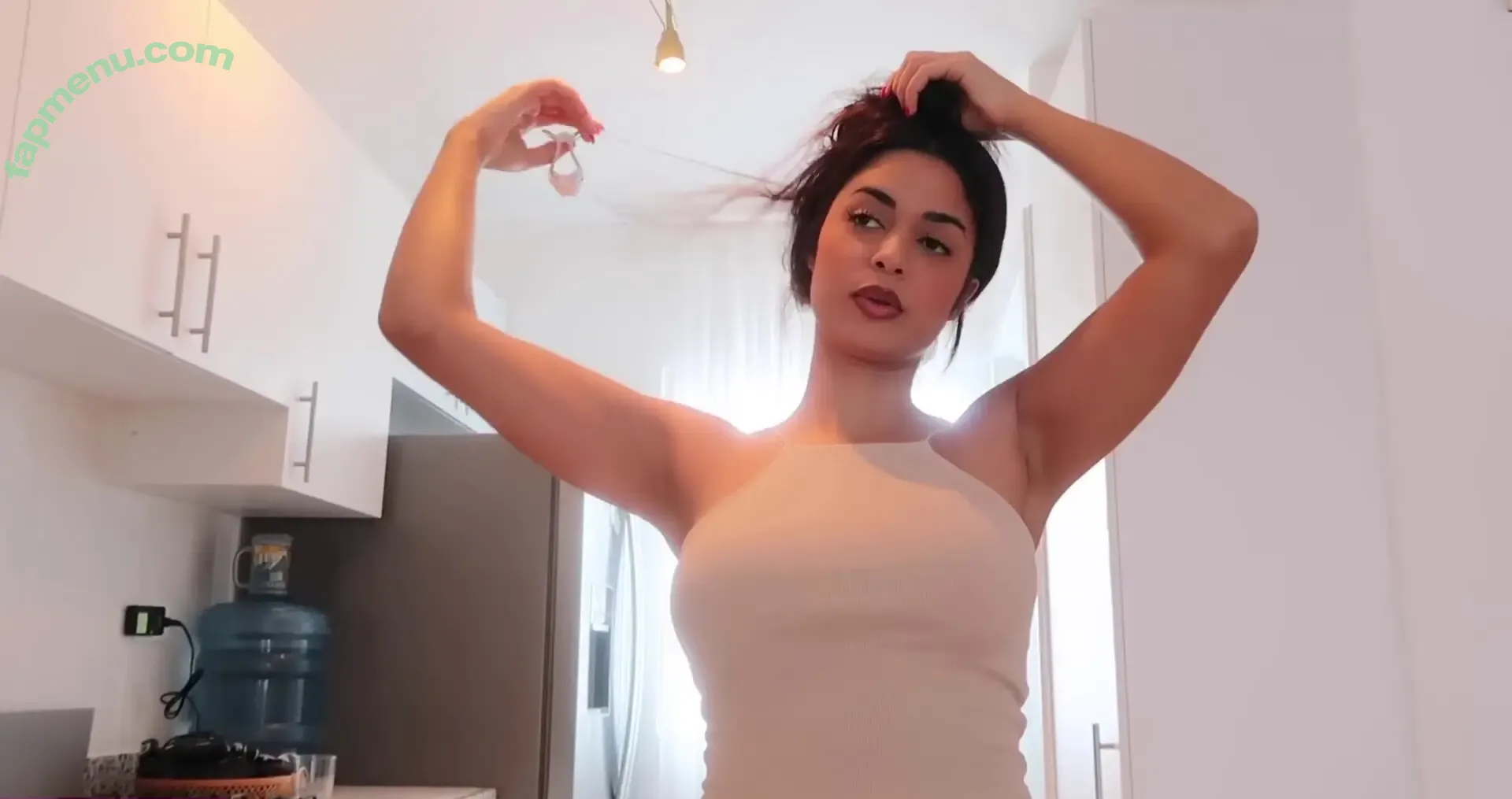 Shirin Azami nude photo #1704 (shirinazamii)