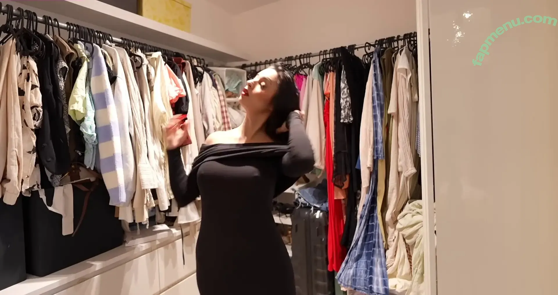 Shirin Azami nude photo #1788 (shirinazamii)