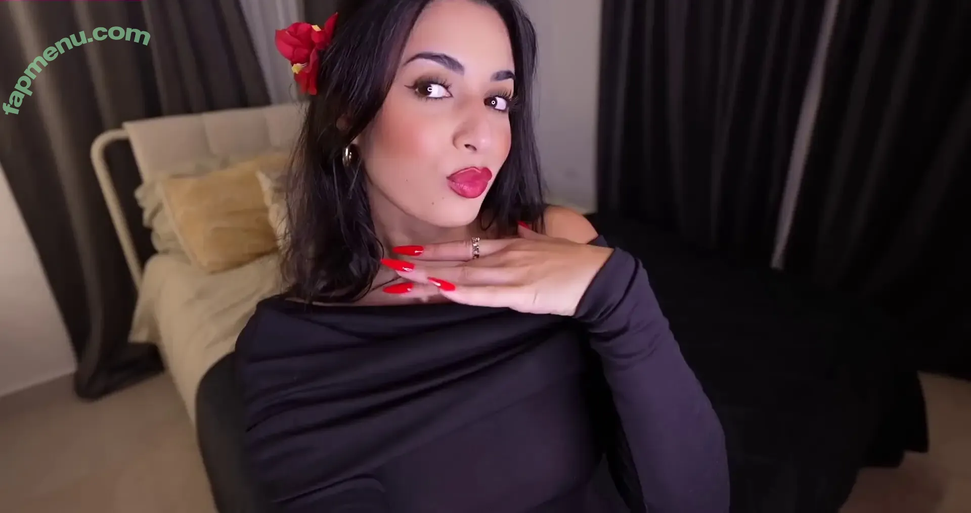 Shirin Azami nude photo #1792 (shirinazamii)