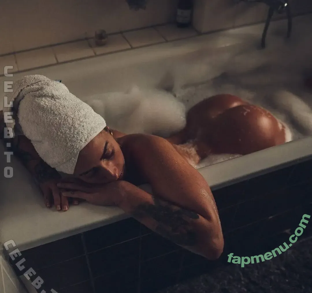 Shirleyxher nude photo #0046 (Shirleyxher)