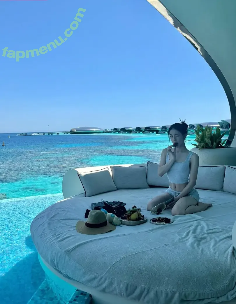 shirlizleee nude photo #0222 (shirlizleee)