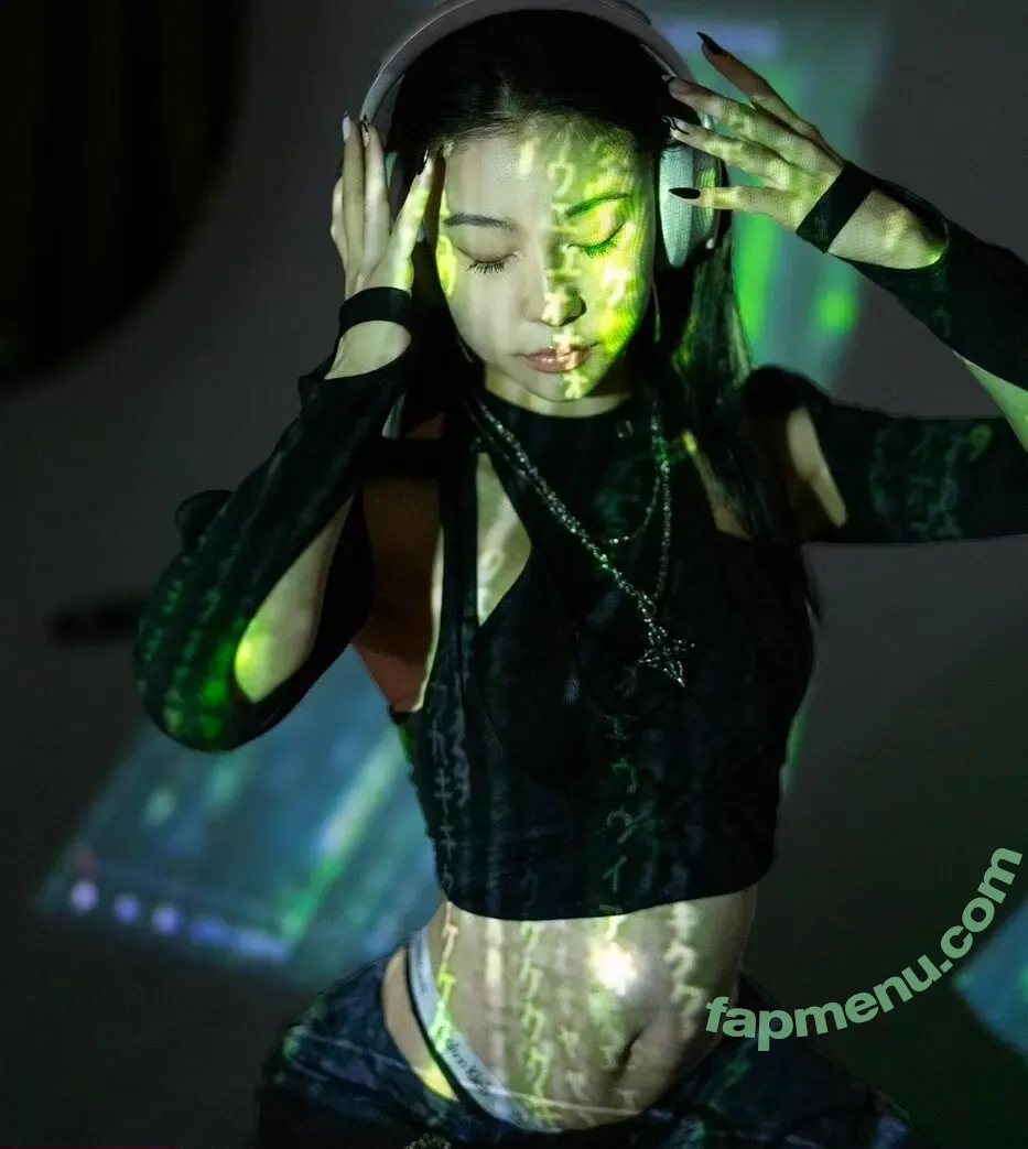 shirlizleee nude photo #0268 (shirlizleee)