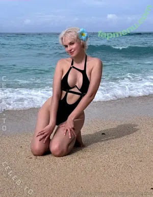 Shirogane_sama / sama_shirogane / shirogane-sama / shirogane__sama / shirogane_sama_cosplay / shiroganesama nude photo #6520