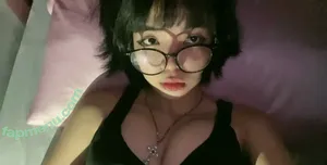 Shiroluvseals nude photo #0009