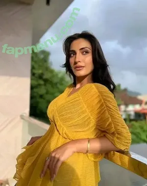 Shivangi Verma / shivangi2324 nude photo #0012