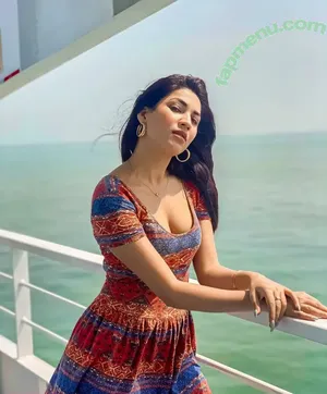 Shivani Singh / shivani.singhh nude photo #0042