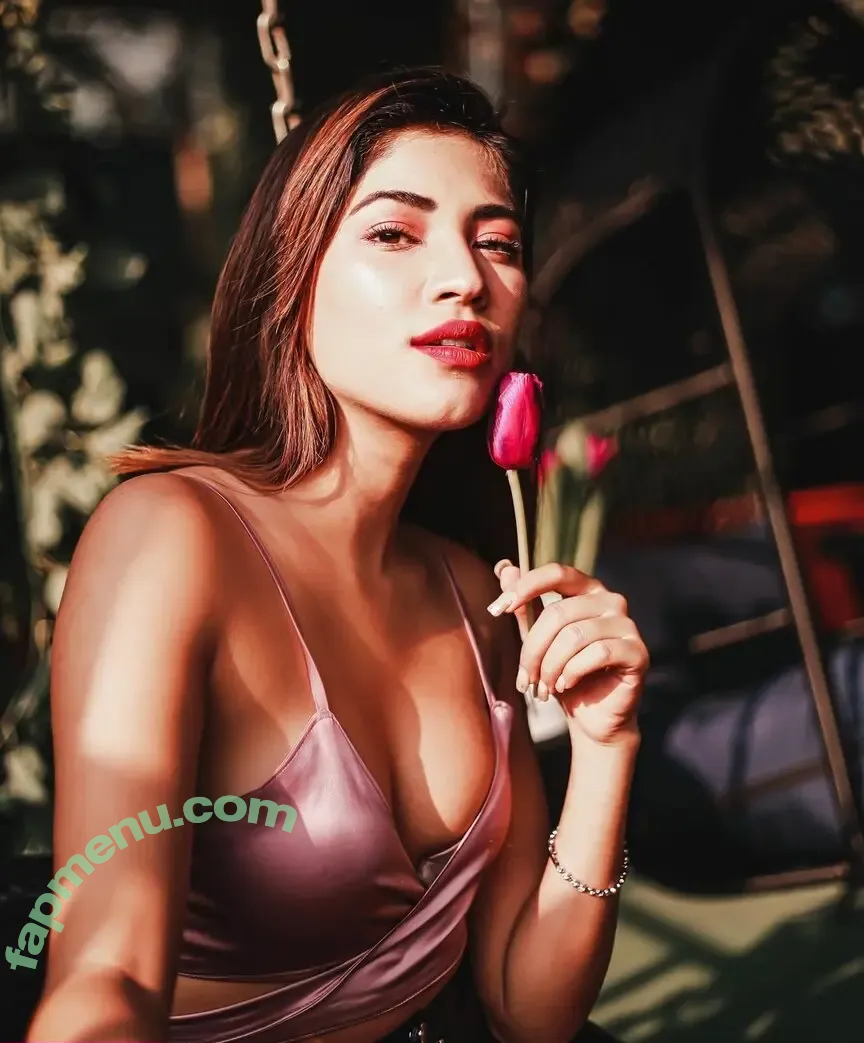 Shivani Singh nude photo #0017 (shivani.singhh)