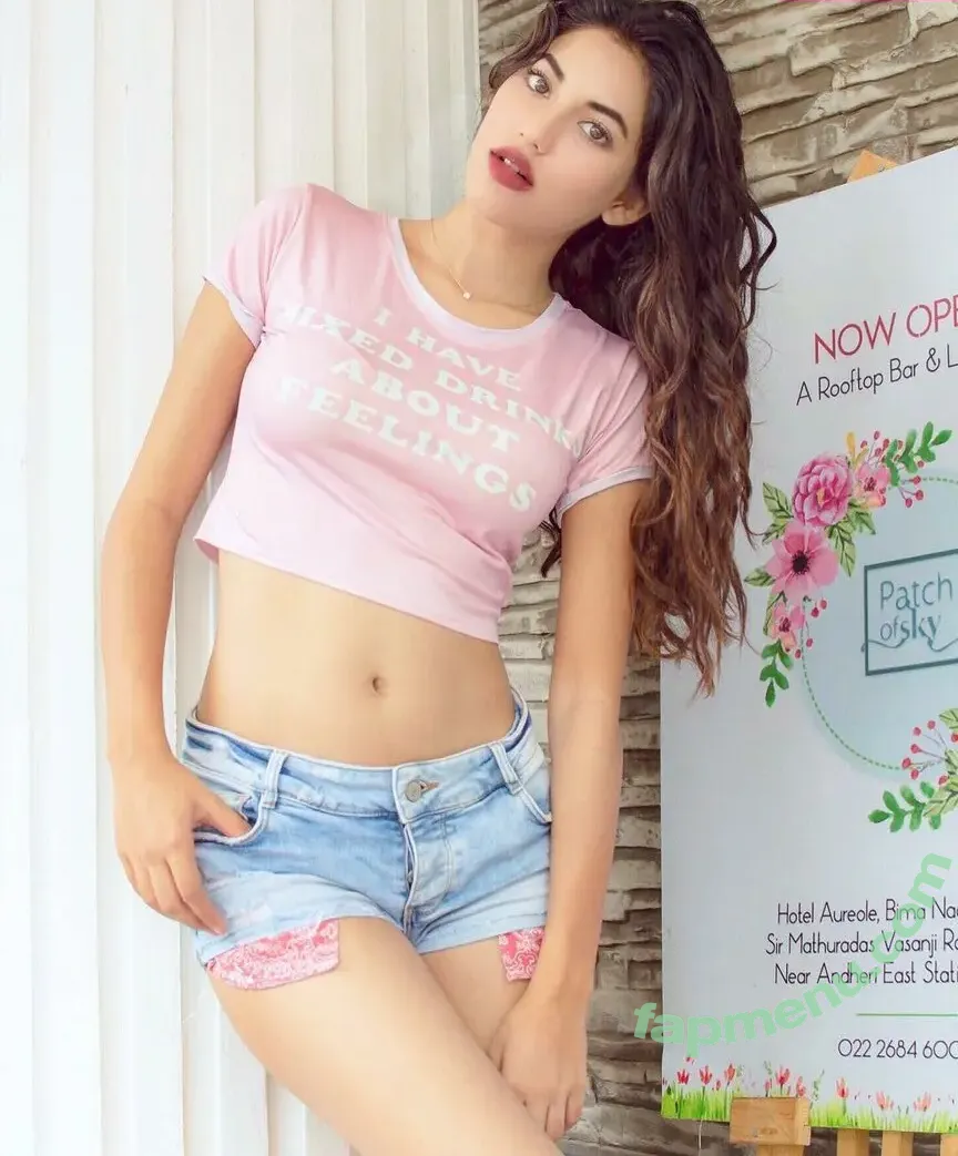 Shivani Singh nude photo #0029 (shivani.singhh)