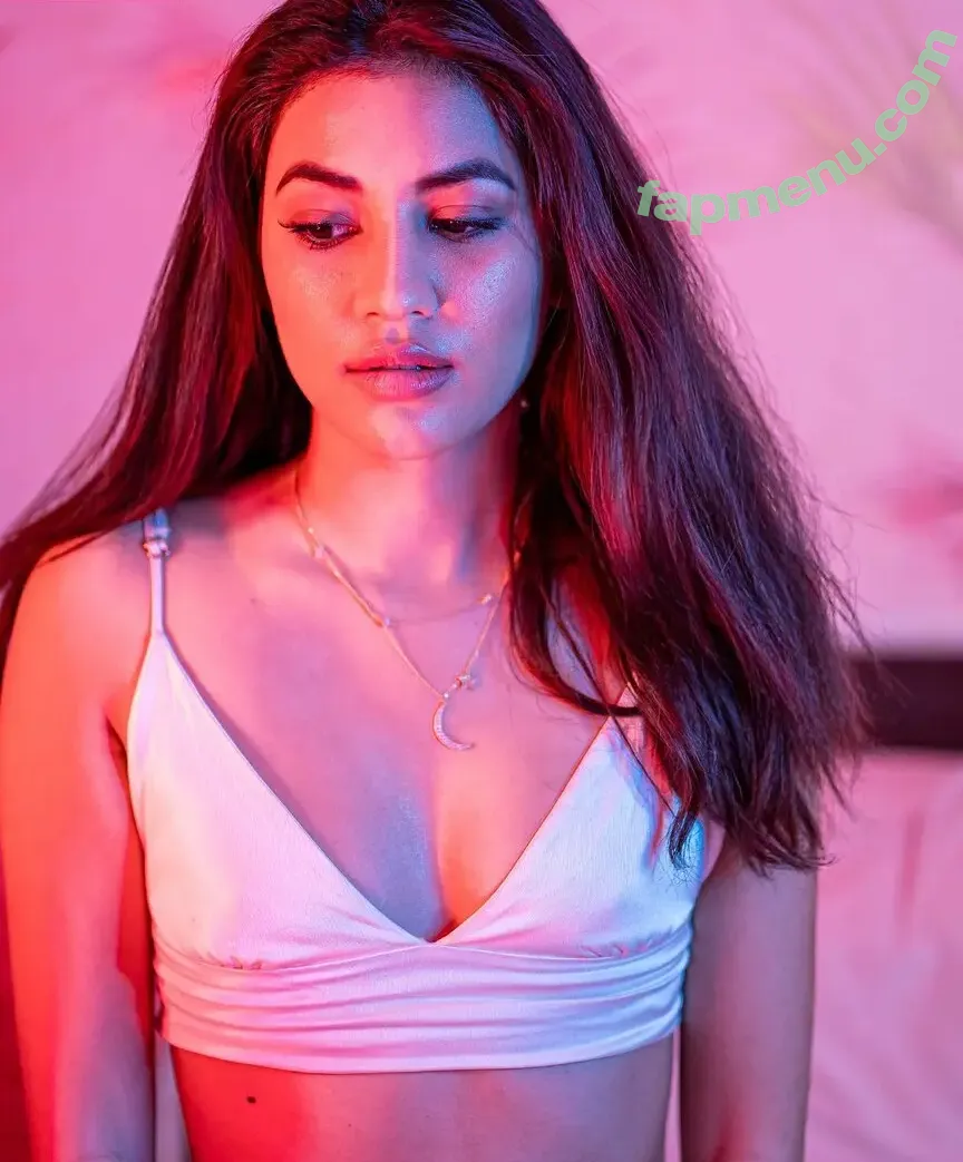 Shivani Singh nude photo #0053 (shivani.singhh)