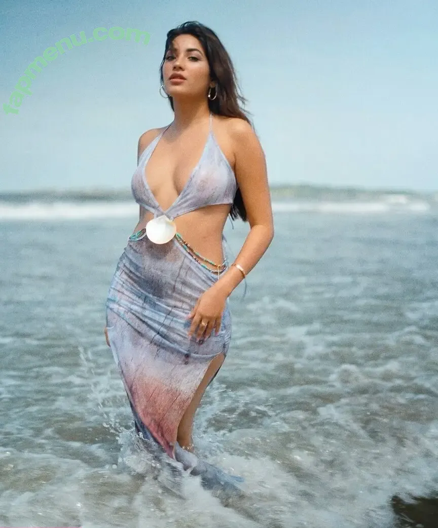 Shivani Singh nude photo #0063 (shivani.singhh)