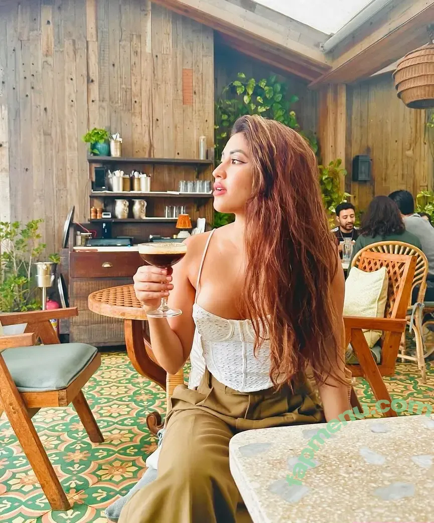 Shivani Singh nude photo #0070 (shivani.singhh)