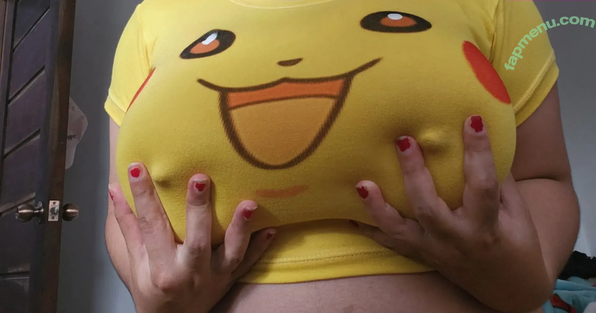 shknhdzn nude photo #0205 (PoTchi)